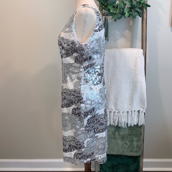 💍 Studio One Beaded Cocktail Midi Dress - Picture 5 of 10